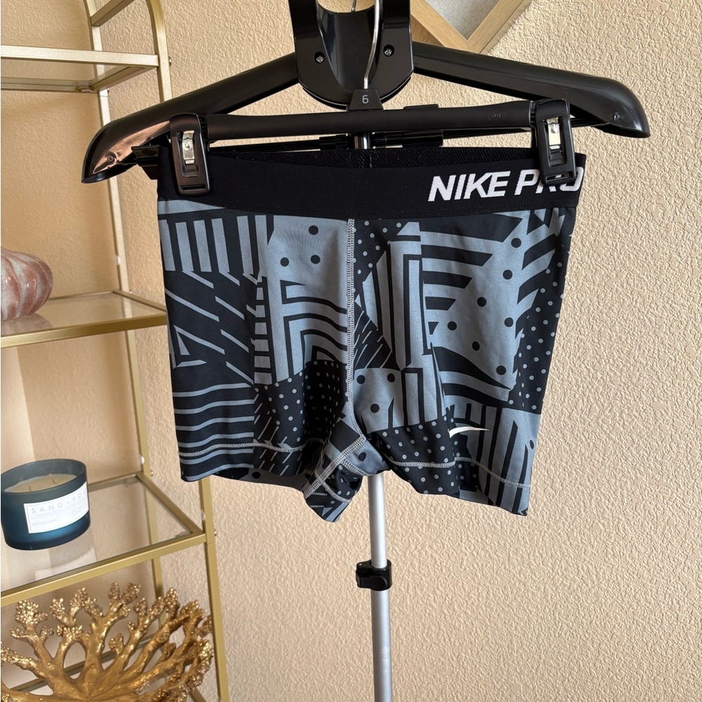 Nike Pro Compression Shorts Womens‎ Medium Black Gray Geometric Training